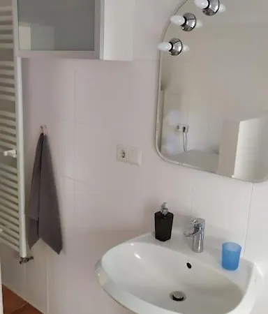 Haus Im Garten In Der Nahe Von Koln-messe Casa vacanze *